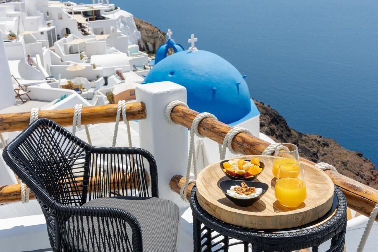 Luxus Vip Suites Oia  Exterior foto