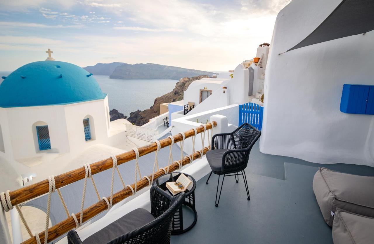 Luxus Vip Suites Oia  Exterior foto
