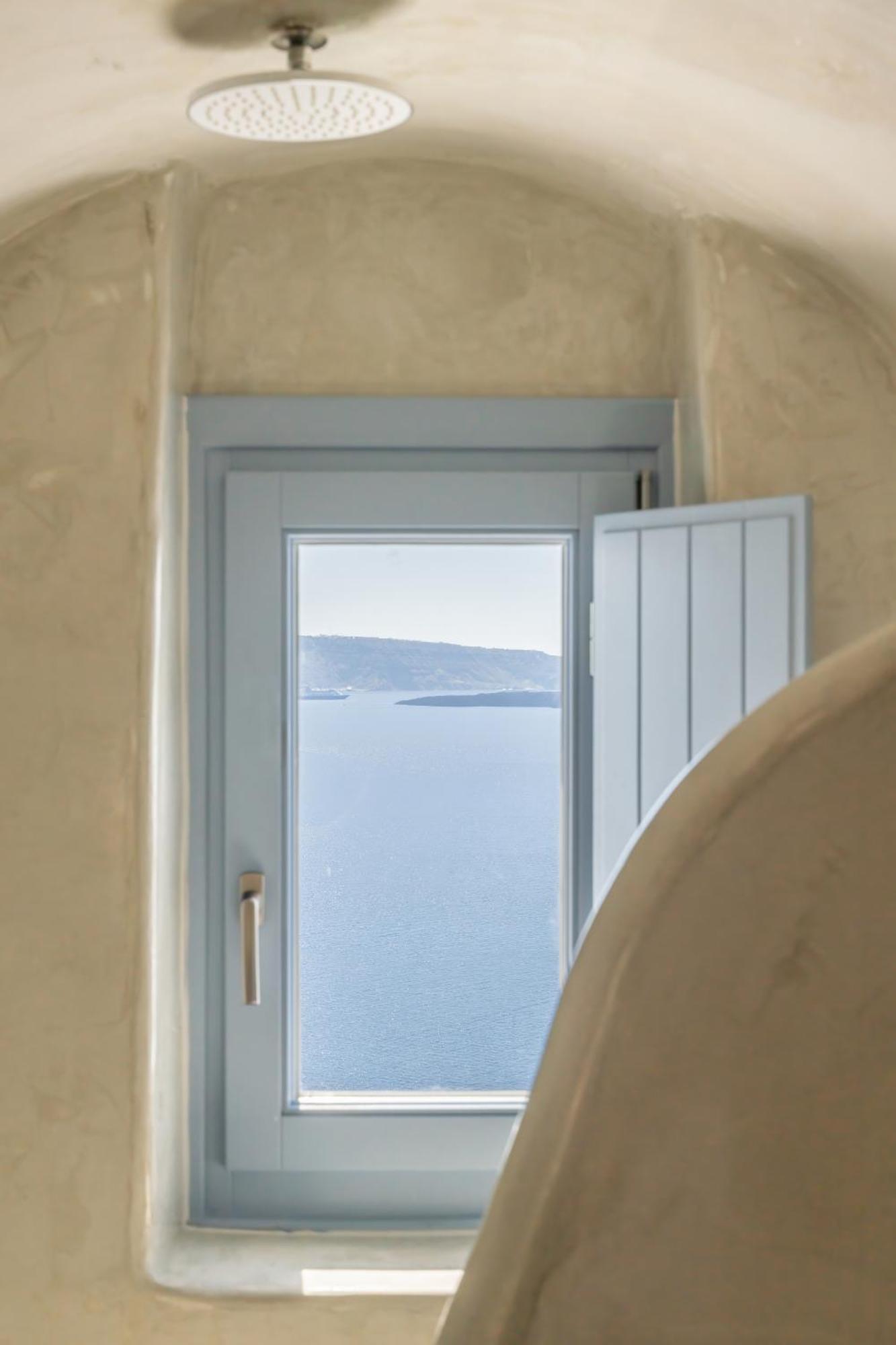 Luxus Vip Suites Oia  Exterior foto