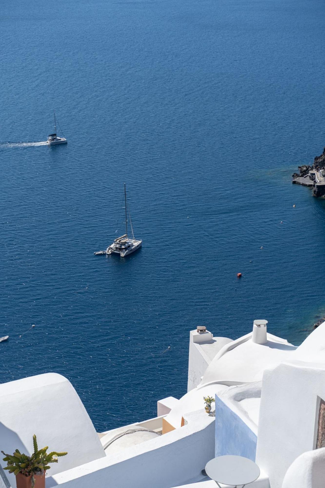 Luxus Vip Suites Oia  Exterior foto